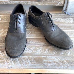 Men’s casual dress shoes
